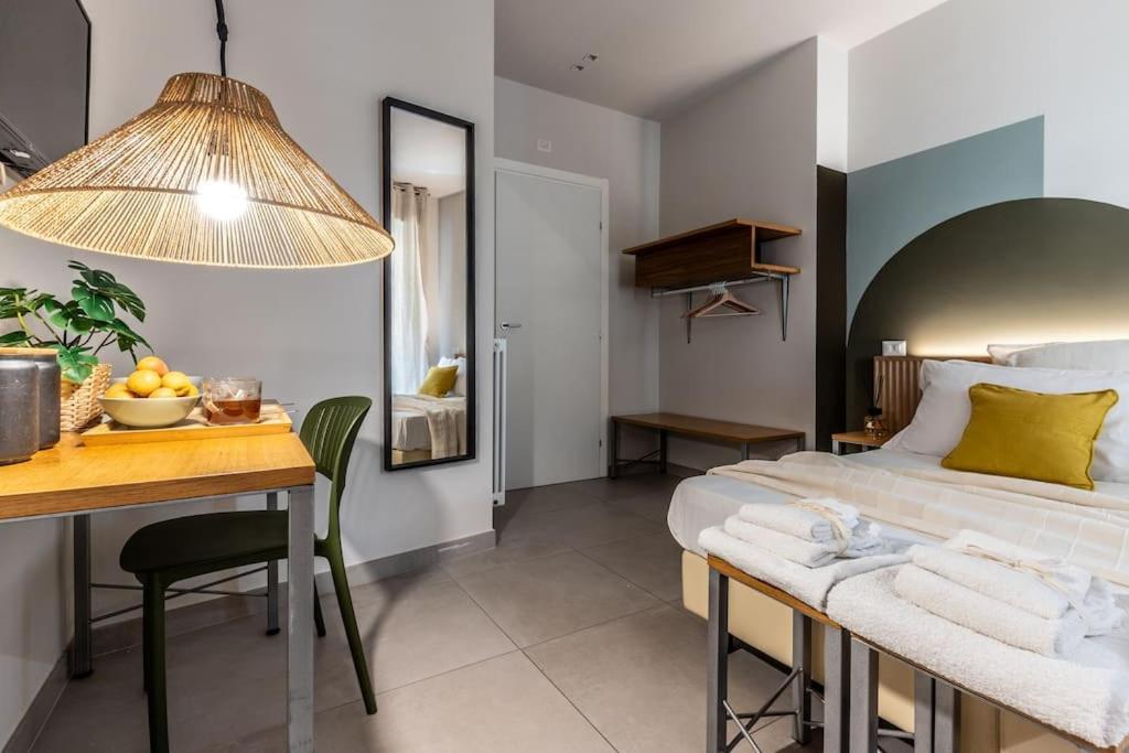 Dafne Room Un'Oasi Romana Per Coppie Exterior foto